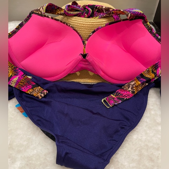 NWT Victoria’s Secret bikini push up bombshell 36D top only - Picture 10 of 16